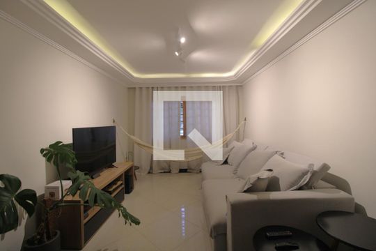 Casa à venda com 3 quartos, 125m² em Cidade Dutra, São Paulo