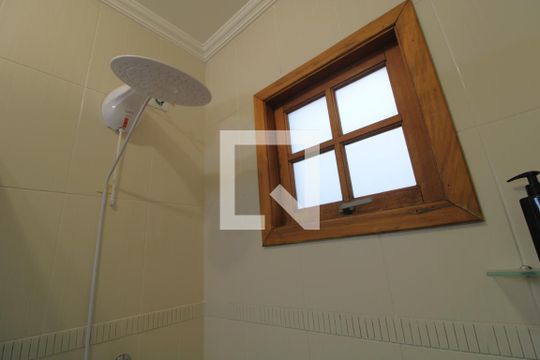 Banheiro comum de casa à venda com 3 quartos, 125m² em Cidade Dutra, São Paulo