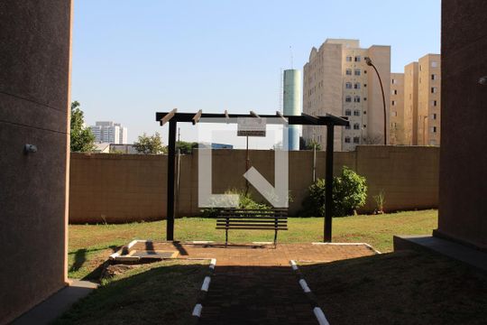 Área comum de apartamento à venda com 2 quartos, 64m² em Vila Alpina, São Paulo