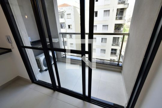 Sala - Sacada de apartamento para alugar com 1 quarto, 51m² em Centro, Campinas