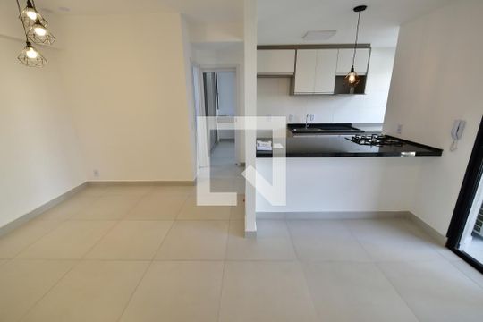 Sala de apartamento para alugar com 1 quarto, 51m² em Centro, Campinas