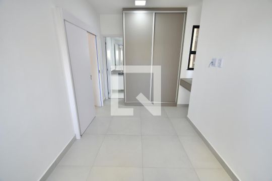 Quarto Suíte de apartamento para alugar com 1 quarto, 51m² em Centro, Campinas