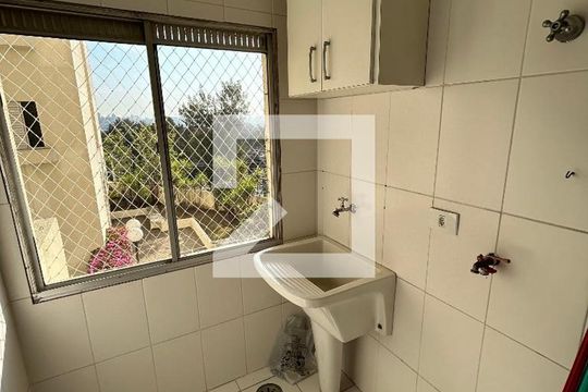 Lavanderia de apartamento para alugar com 2 quartos, 58m² em Alto de Pinheiros, São Paulo