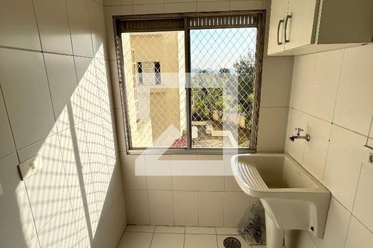 Lavanderia de apartamento para alugar com 2 quartos, 58m² em Alto de Pinheiros, São Paulo