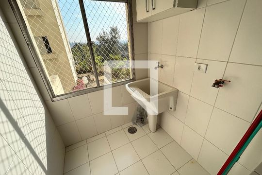 Lavanderia de apartamento para alugar com 2 quartos, 58m² em Alto de Pinheiros, São Paulo