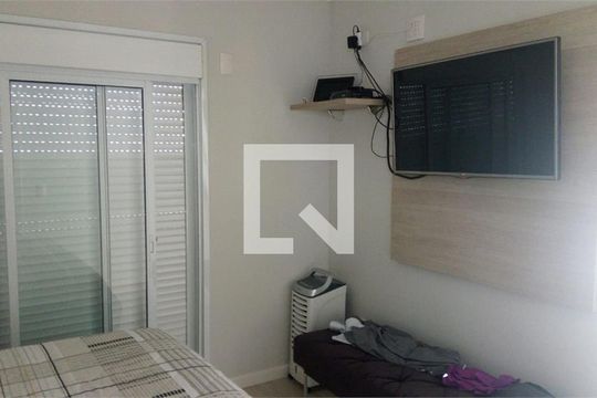 Casa à venda com 3 quartos, 270m² em Horto Santo Antonio, Jundiaí