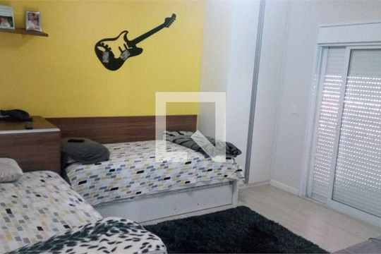 Casa à venda com 3 quartos, 270m² em Horto Santo Antonio, Jundiaí
