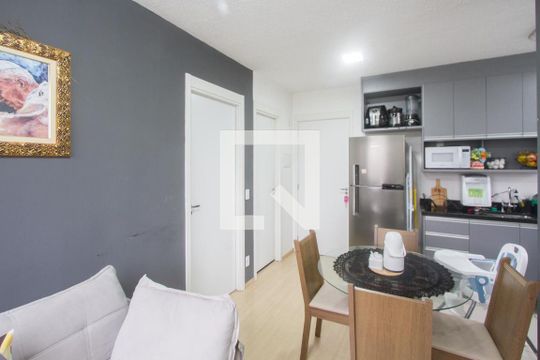 Sala de apartamento à venda com 2 quartos, 34m² em Santo Amaro, São Paulo