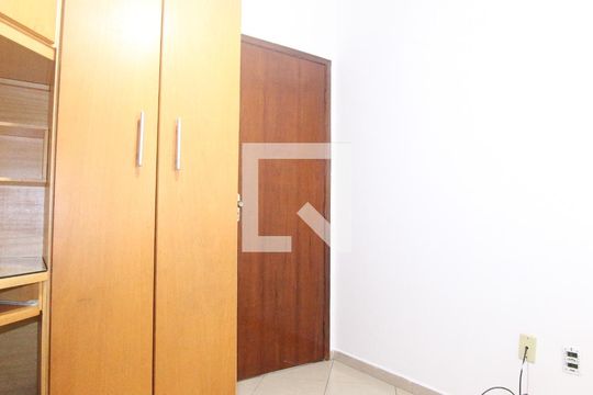 Quarto 1 de casa para alugar com 3 quartos, 141m² em Quinta da Paineira, São Paulo