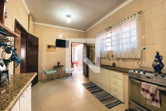Cozinha de casa à venda com 3 quartos, 442m² em Jaguaré, São Paulo