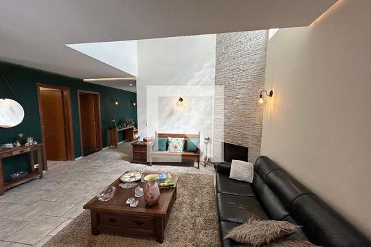 Sala de casa para alugar com 5 quartos, 320m² em Siciliano, São Paulo