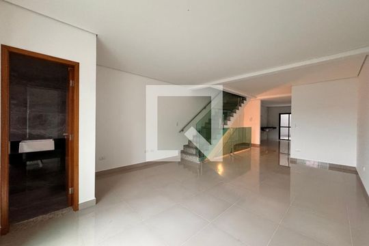 Sala de casa à venda com 3 quartos, 200m² em Parque das Nações, Santo André