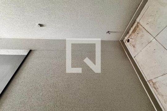 Jardim de inverno de casa à venda com 3 quartos, 200m² em Parque das Nações, Santo André