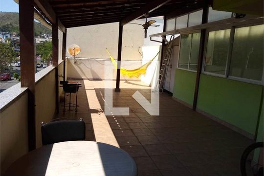 Casa à venda com 3 quartos, 140m² em Vila da Penha, Rio de Janeiro
