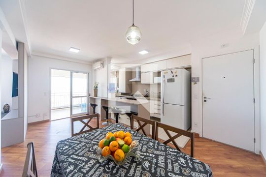 Apartamento para alugar com 2 quartos, 75m² em Vila Apiai, Santo André