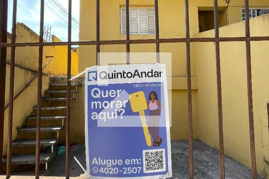 plaquinha de casa para alugar com 1 quarto, 40m² em Jardim São Jorge, São Paulo