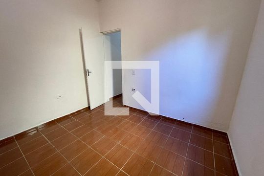 Quarto de casa para alugar com 1 quarto, 40m² em Jardim São Jorge, São Paulo