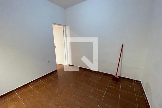 Sala de casa para alugar com 1 quarto, 40m² em Jardim São Jorge, São Paulo