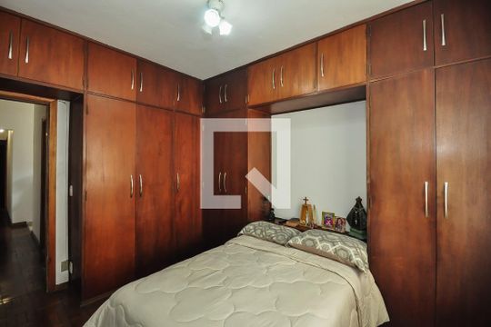 Quarto 1 de casa de condomínio à venda com 3 quartos, 110m² em Jardim Monte Kemel, São Paulo