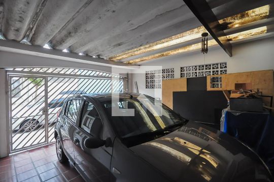 Garagem de casa de condomínio à venda com 3 quartos, 110m² em Jardim Monte Kemel, São Paulo