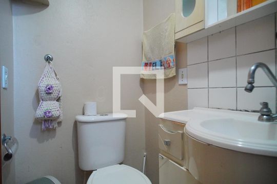 Banheiro de apartamento à venda com 2 quartos, 38m² em Canudos, Novo Hamburgo