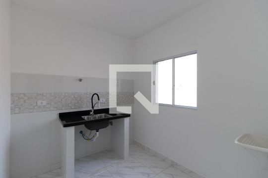 Cozinha de apartamento à venda com 2 quartos, 48m² em Vila Nivi, São Paulo