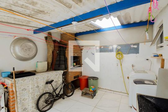 Área de Serviço de casa à venda com 2 quartos, 125m² em Jardim Santa Cecilia, Guarulhos