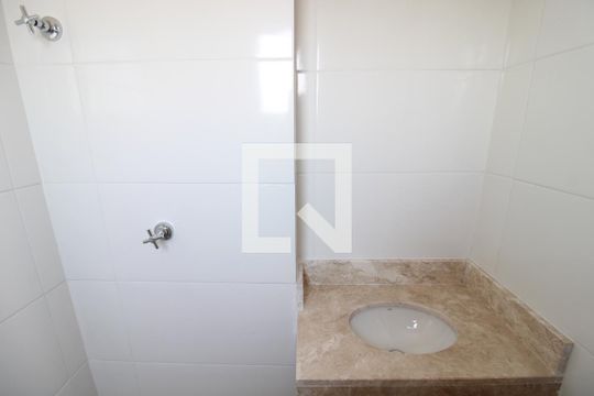 Banheiro de apartamento à venda com 1 quarto, 25m² em Casa Verde Média, São Paulo