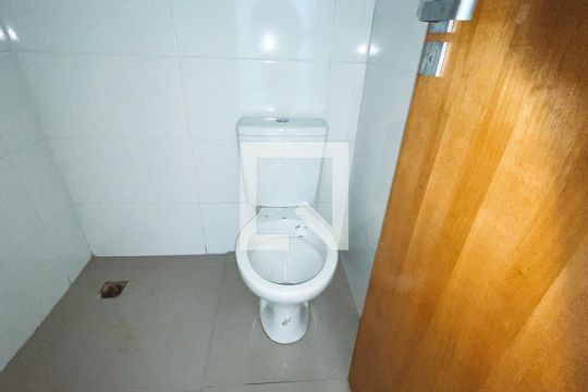 Banheiro de casa de condomínio à venda com 2 quartos, 53m² em Casa Verde Média, São Paulo
