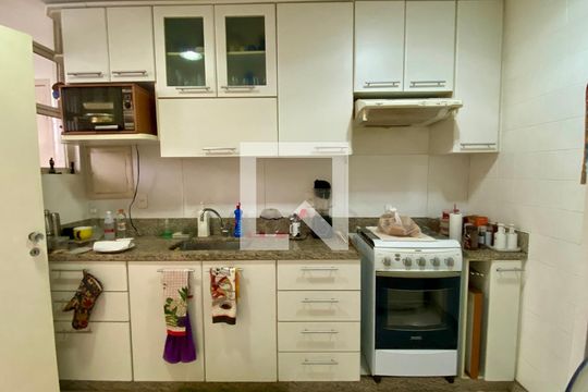 Cozinha de apartamento à venda com 3 quartos, 152m² em Santa Lúcia, Belo Horizonte
