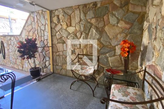 Hall de entrada de apartamento à venda com 3 quartos, 152m² em Santa Lúcia, Belo Horizonte