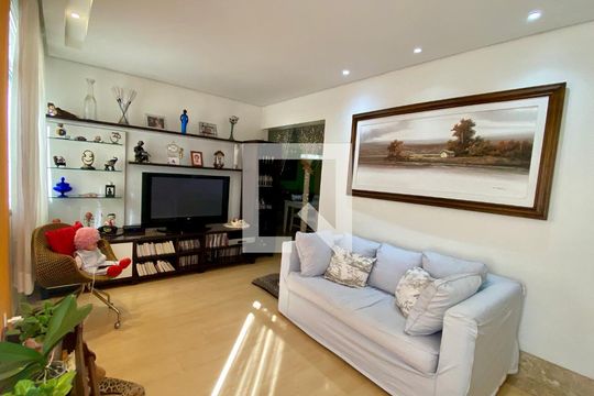 Apartamento à venda com 3 quartos, 152m² em Santa Lúcia, Belo Horizonte
