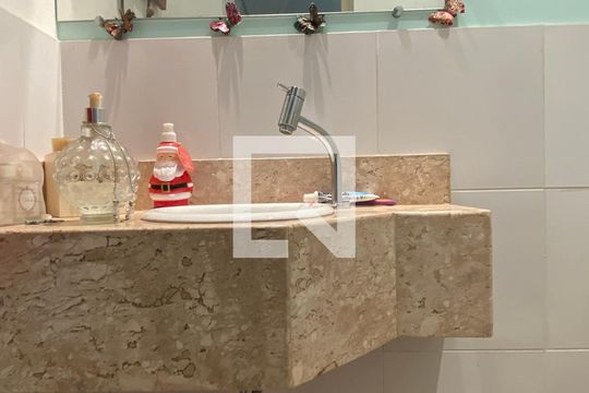 Sala 2 de apartamento à venda com 3 quartos, 152m² em Santa Lúcia, Belo Horizonte