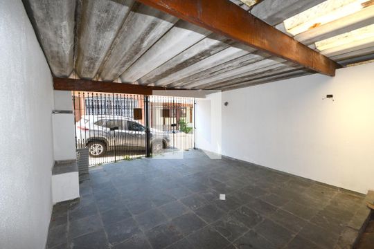 Garagem de casa à venda com 4 quartos, 140m² em Jardim Ernestina, São Paulo