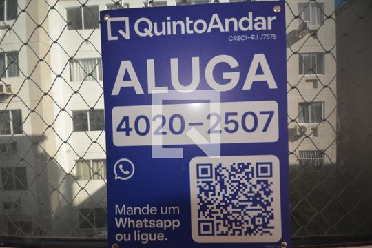 Placa de apartamento para alugar com 2 quartos, 46m² em Campo Grande, Rio de Janeiro