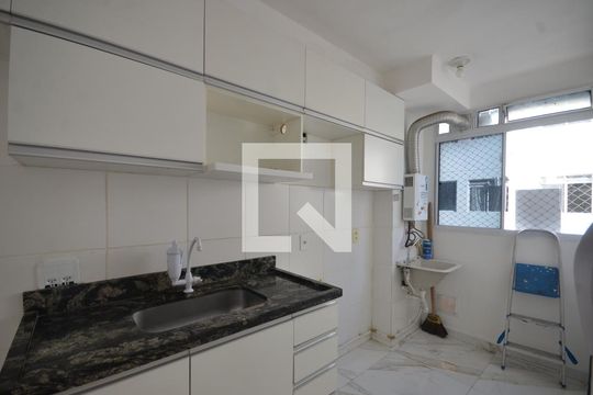 Cozinha e Área de Serviço de apartamento para alugar com 2 quartos, 46m² em Campo Grande, Rio de Janeiro