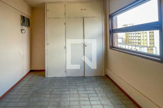 Quarto 1 de apartamento à venda com 2 quartos, 61m² em Sumarezinho, São Paulo