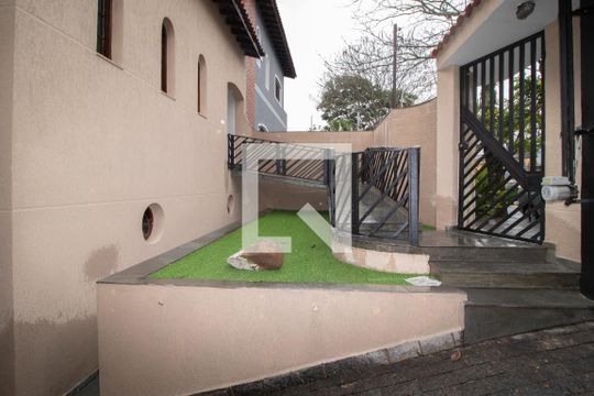 Garagem de casa para alugar com 5 quartos, 340m² em Jardim Guapira, São Paulo