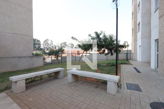 Área comum - Jardim de apartamento para alugar com 2 quartos, 35m² em Cidade Satélite Santa Bárbara, São Paulo