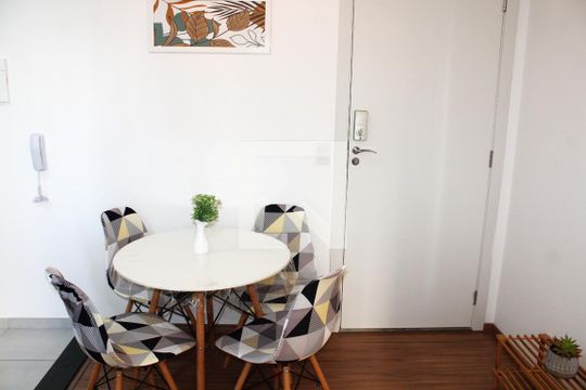 Apartamento para alugar com 1 quarto, 31m² em Várzea da Barra Funda, São Paulo