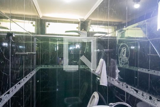 Banheiro Social de apartamento à venda com 3 quartos, 91m² em Brasiléia, Betim