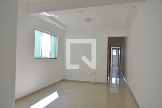Sala de apartamento para alugar com 3 quartos, 72m² em Parque das Nações, Santo André