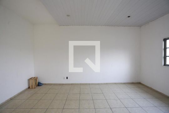 Sala de casa à venda com 4 quartos, 118m² em Jardim do Lago, São Paulo