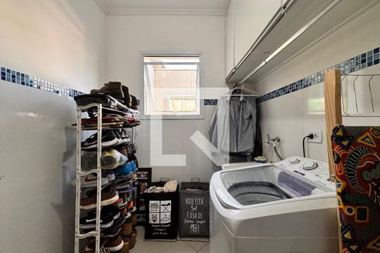 Lavanderia de apartamento à venda com 2 quartos, 120m² em Vila Camilópolis, Santo André