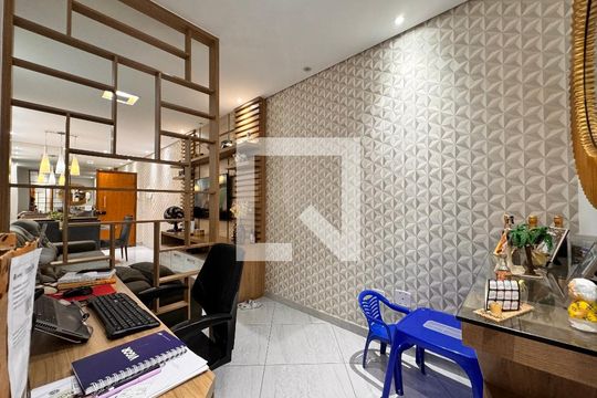 Sala de apartamento à venda com 2 quartos, 120m² em Vila Camilópolis, Santo André