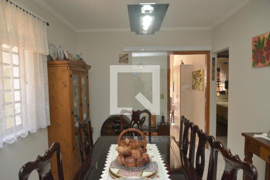 Copa de casa à venda com 3 quartos, 201m² em Vila São Pedro, Santo André