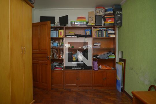 Quarto 1 de casa à venda com 3 quartos, 201m² em Vila São Pedro, Santo André