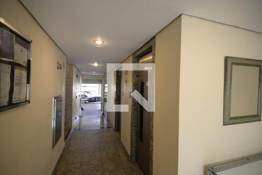 Hall de Entrada de apartamento à venda com 2 quartos, 54m² em Vila Mariana, São Paulo