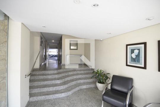Hall de Entrada de apartamento à venda com 2 quartos, 54m² em Vila Mariana, São Paulo