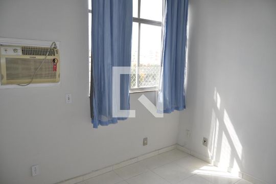 Quarto de apartamento à venda com 3 quartos, 90m² em Cachambi, Rio de Janeiro